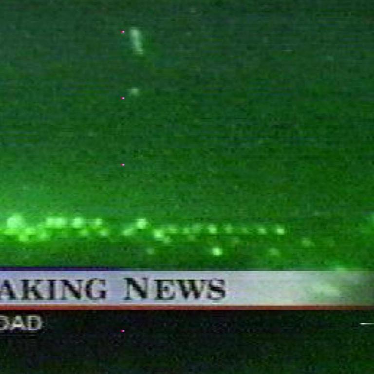 Live-Aufnahmen von den US-Luftangriffen gegen den Irak 1998 im Programm von CNN