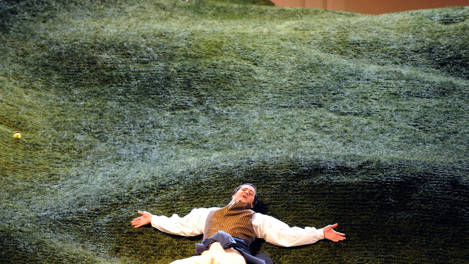 US-Tenor Paul Groves spielt in Jules Massenets "Werther" in Straßburg.