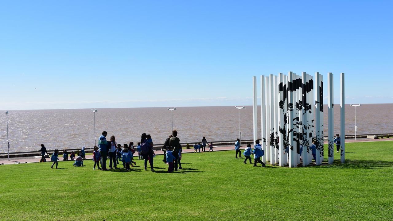 Park der Erinnerung am Rio de la Plata