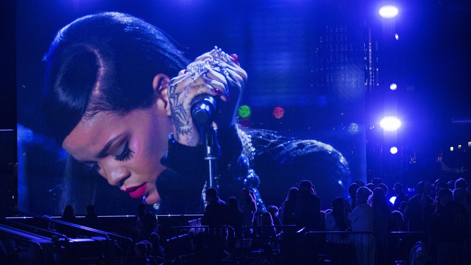 Rihanna performs during "The Concert for Valor" on the National Mall November 11, 2014 in Washington,