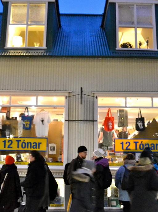 Der Plattenladen 12 Tónar in Island