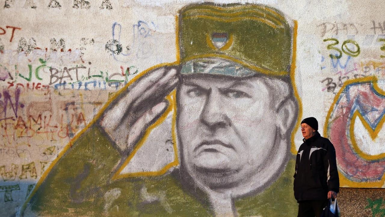 Wandbild des serbischen Ex-Generals Ratko Mladic. Aufgenommen in Belgrad, BSerbien, am 12. Dezember 2016.
