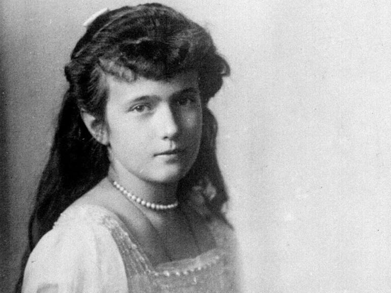 Grand Duchess Anastasia, the youngest daughter of Czar Nicholas II and Czarina Alexandra of Russia. Anastasia and the rest of the Imperial family were murdered by the Bolshviks in 1918 although rumours persist that she alone survived, living to a ripe old age in the United States. c1914. |