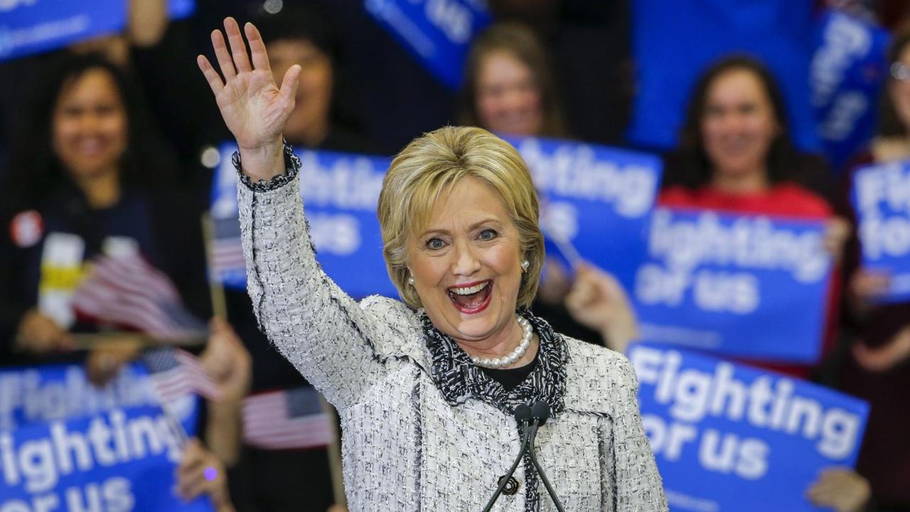 US-Präsidentschaftskandidatin Hillary Clinton bei den Vorwahlen in South Carolina (28.02.2016).