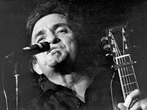 Der US-amerikanische Country & Western Superstar Johnny Cash, aufgenommen bei einem Konzert in Kopenhagen im September 1971.