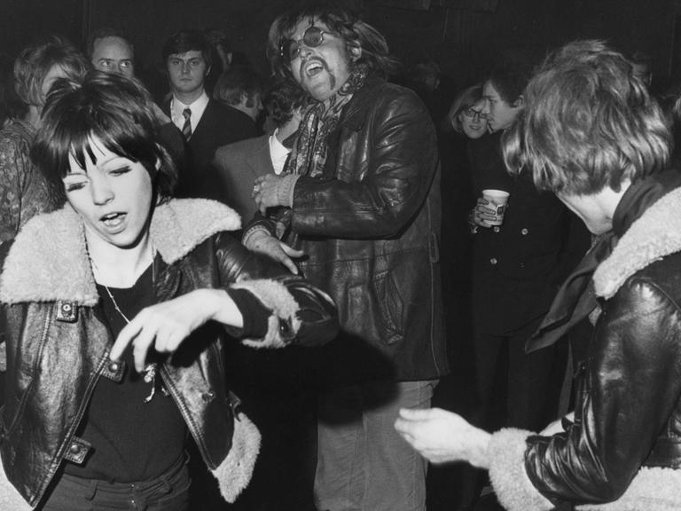 Jugendliche beim Tanz im Berliner Tanzlokal Cheetah, aufgenommen am 06.12.1968.