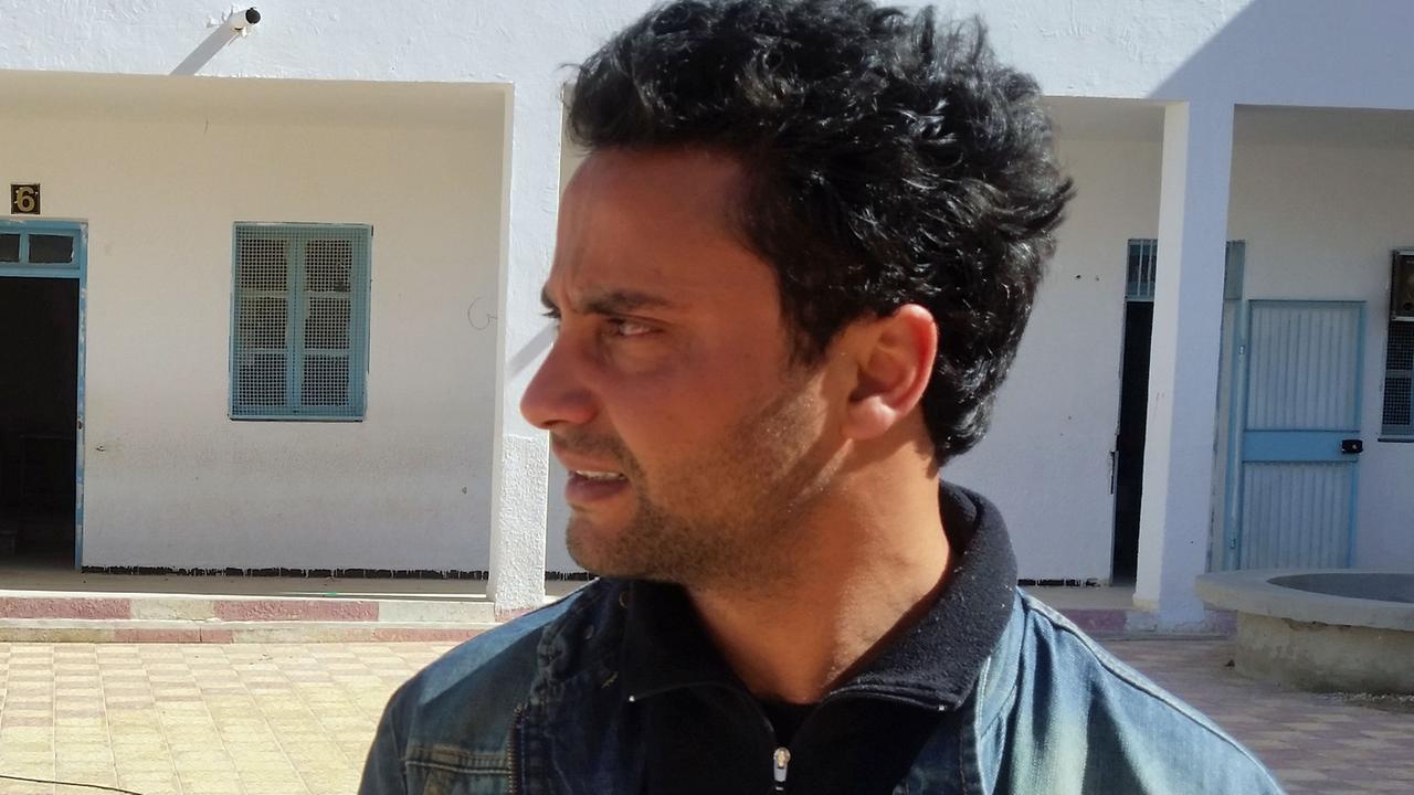 Ghawth Zorgui unterrichtet Theaterkunde in Kasserine im Westen Tunesien.