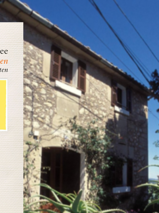 Cover: "Ein Haus in Spanien. Drei Geschichten" von J.M.Coetzee, im Hintegrund: ein Ferienhaus auf der spanischen Insel Mallorca