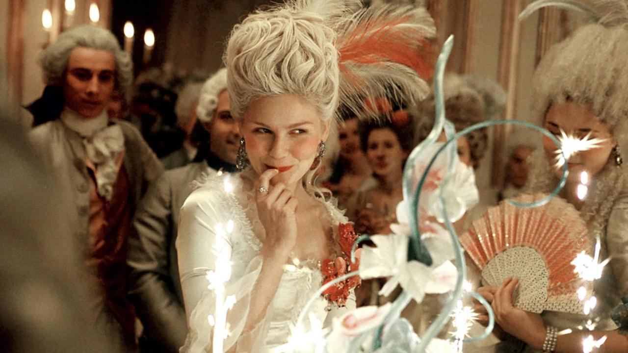 Marie Antoinette, verkörpert durch Kirsten Dunst, im Sofia Coppolas Film von 2006