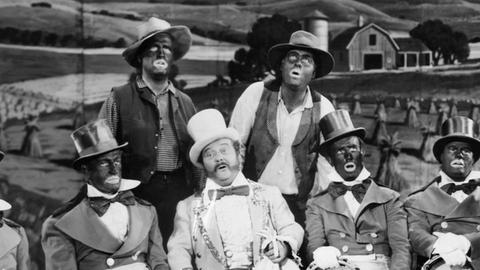 Minstrel-Darsteller im Film "Sierra Passage" aus dem Jahr 1951 mit Blackface. Blackfacing am Theater wurde in den letzten Jahren zunehmend als rassistisch empfunden.
