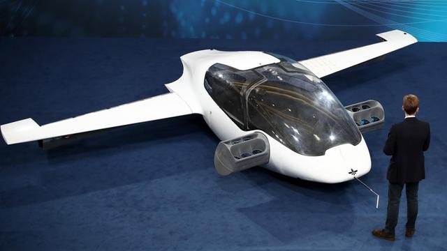 Flugtaxi "Lilium Jet" beim Digitalgipfel der Bundesregierung im Dezember 2018