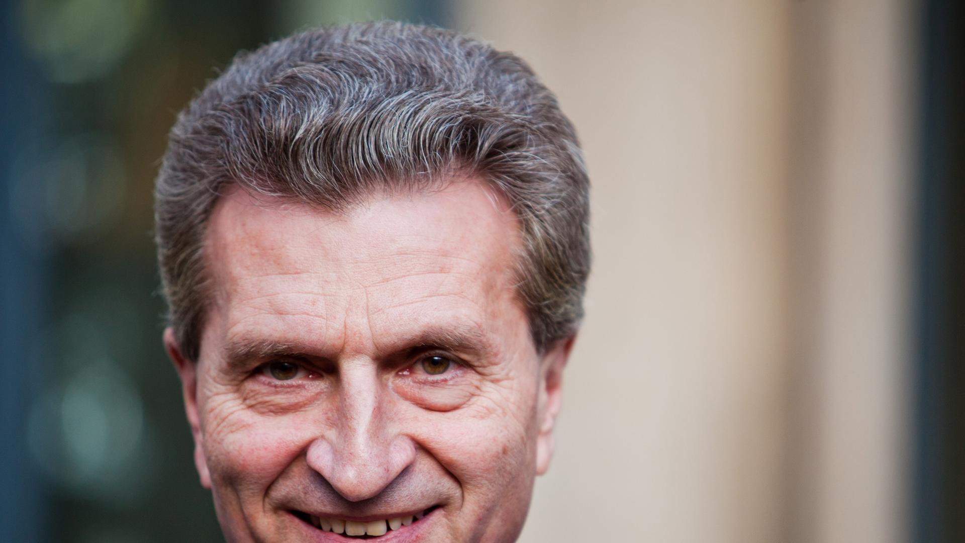 Porträt von EU-Kommissar Günther Oettinger