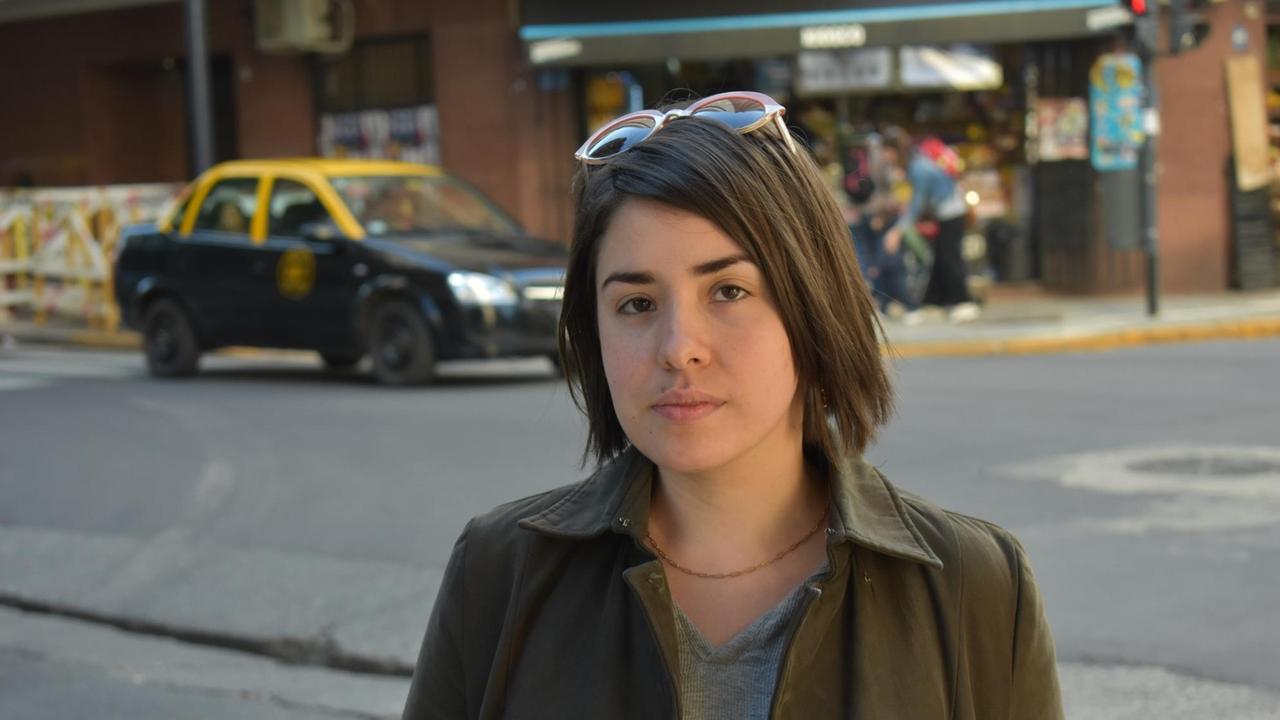 Venezolanerin Fabiana, 23 Jahre alt, in ihrer neuen Heimat Buenos Aires. | Victoria Eglau / Deutschlandfunk