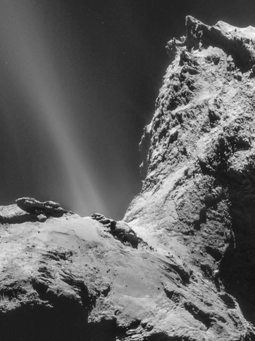 Komet 67P/Tschurjumow-Gerasimenko aus der Nähe