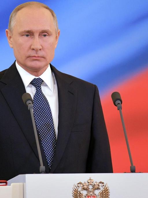 Russlands Präsident Wladimir Putin bei der Zeremonie, während der er zum vierten Mal den Amtseid abgelegt hat.