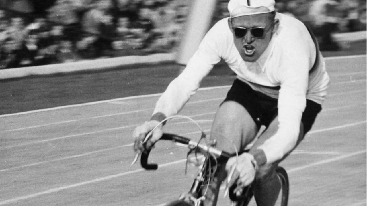 In der DDR eine Legende, heute umstritten: Radrennfahrer Gustav-Adolf "Täve" Schur.
