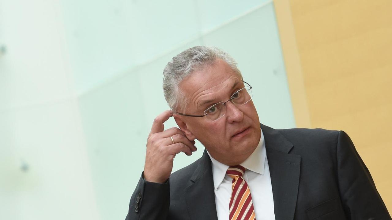 Der bayerische Innenminister Joachim Herrmann (CSU)