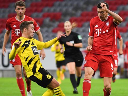 Szene aus dem Spiel zwischen Bayern München und Borussia Dortmund