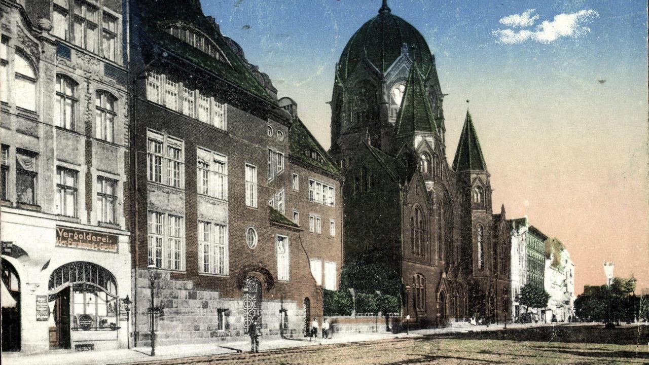 Die Synagoge im ehemaligen Königsberg, dem heutigen Kaliningrad, aufgenommen um 1918.