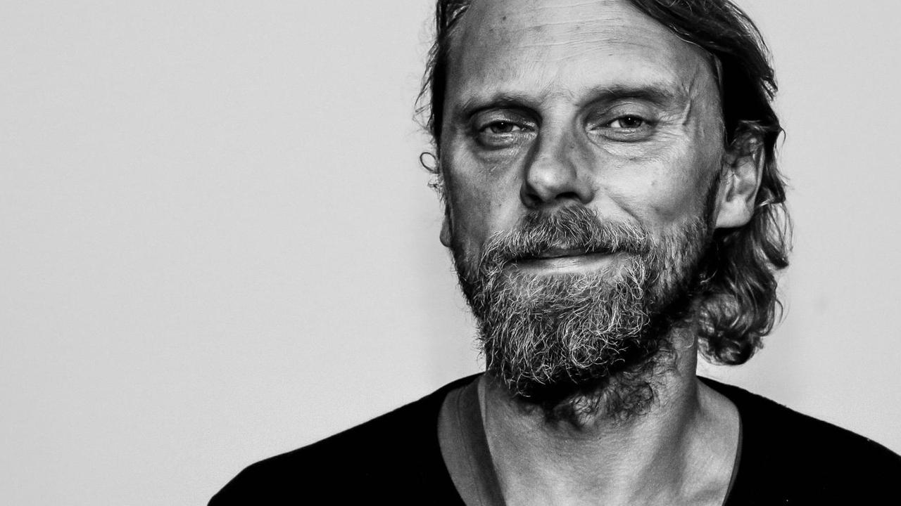 Porträt des Autors und Musikkritikers Jens Balzer