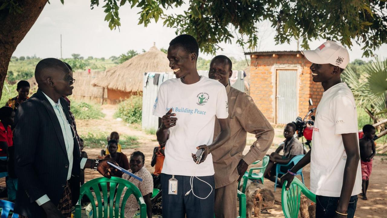 John Jal, Südsudanese von der Youth for Peace, im Flüchtlingslager in Uganda, September 2017