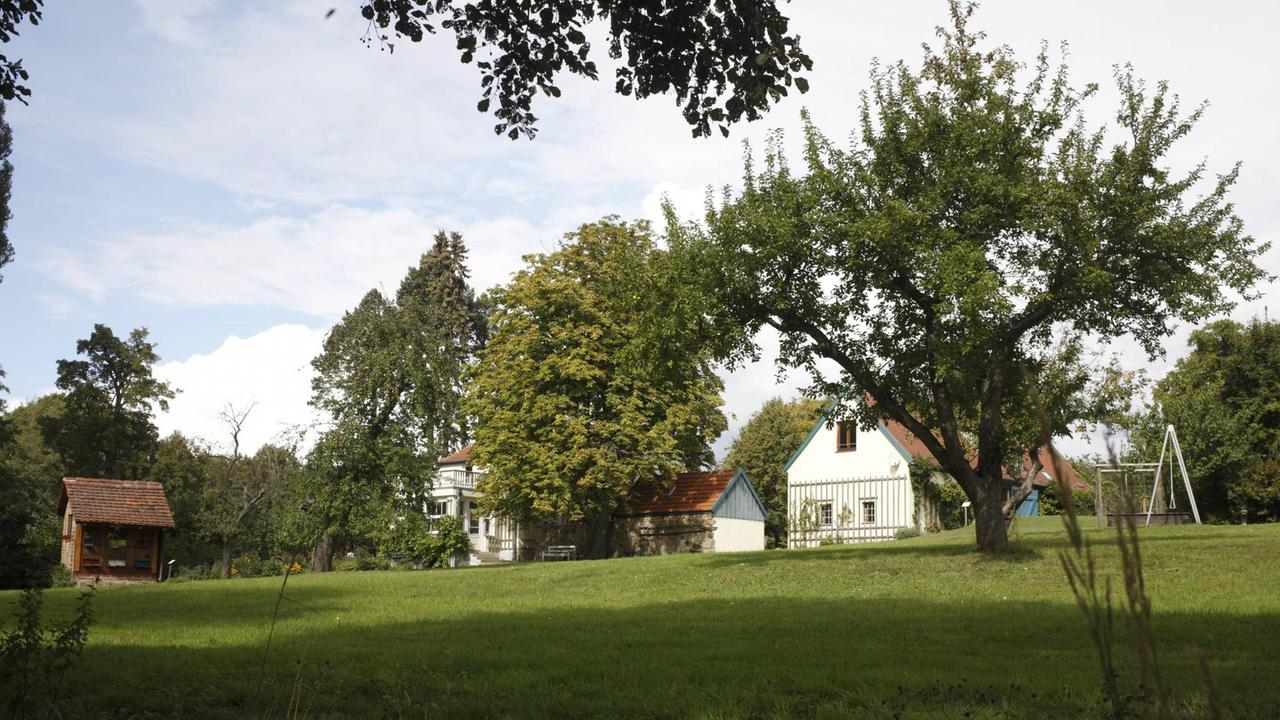 Das ehemalige Wohnhaus von Hans Fallada in Carwitz in Mecklenburg-Vorpommern.