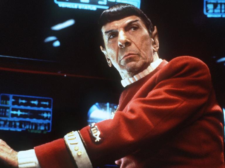 Leonard Nimoy als Vulkanier "Mr. Spock"