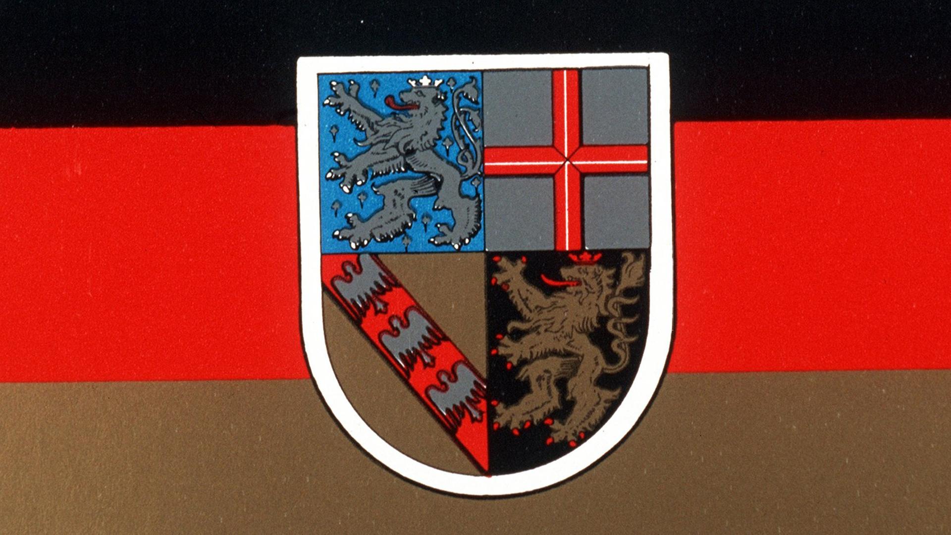 Die Landesflagge mit Wappen des deutschen Bundeslandes Saarland. Die Landesflagge mit Wappen des deutschen Bundeslandes Saarland.