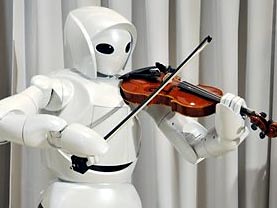 Der japanische Konzern Toyota hat diesen Geige spielenden Roboter gebaut.