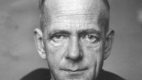 Der SPD-Vorsitzende Kurt Schumacher in einer Porträtaufnahme aus dem Jahr 1946