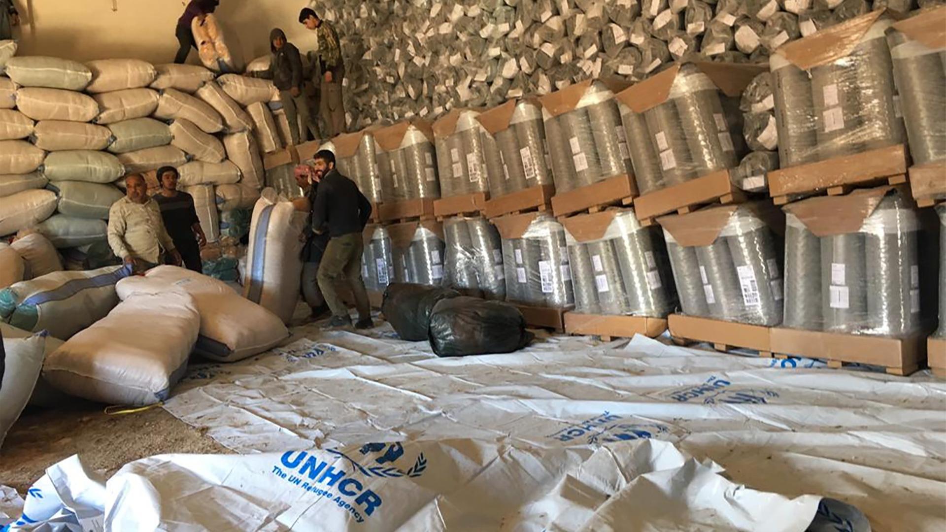 Ein Lager mit Lebensmitteln und Medikamenten für die humanitäre Hilfe von OCHA, dem UNO-Nothilfebüro Ein Lager mit Lebensmitteln und Medikamenten für die humanitäre Hilfe von OCHA, dem UNO-Nothilfebüro