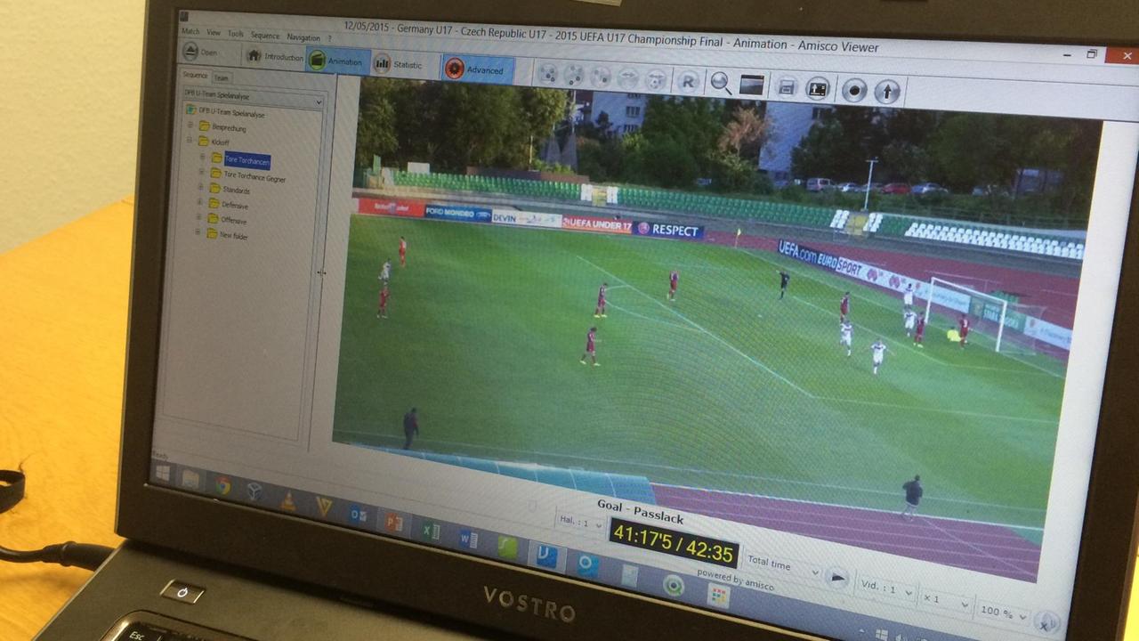 Alle Spiele der Jugendnationalmannschaften werden aufgezeichnet und durch eine Software ausgewertet.