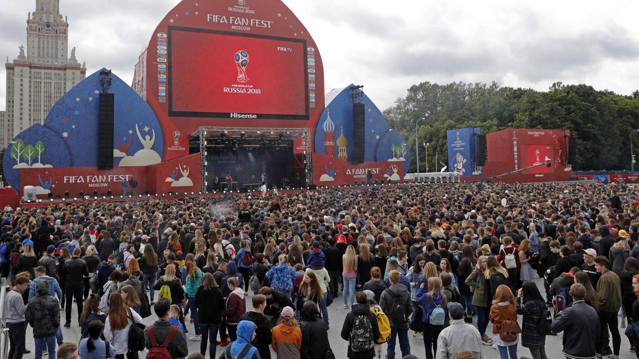 Eröffnung des FIFA-Fan-Fests in Moskau