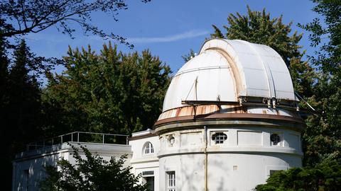 Das Lippert-Gebäude auf dem Gelände der Hamburger Sternwarte im Stadtteil Bergedorf