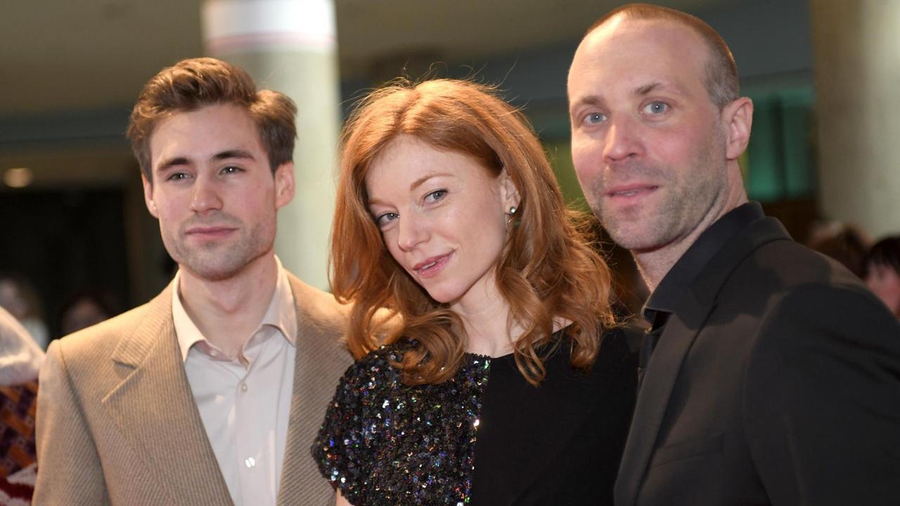 Jeremy Mockridge, Marleen Lohse und Erik Schmitt bei der Premiere von 'Cleo' auf der Berlinale 2019.