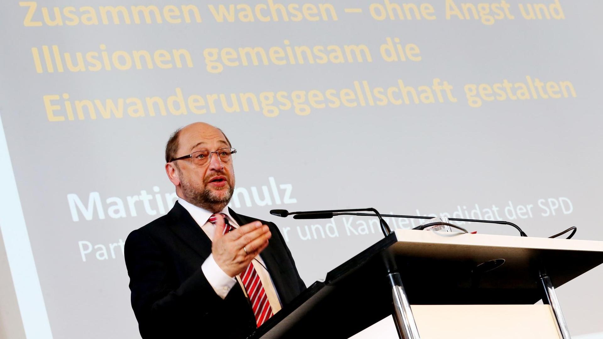 Der SPD-Vorsitzende und Kanzlerkandidat Martin Schulz hält am 15.08.2017 vor geladenen Gästen des Deutschen Instituts für Wirtschaftsforschung (DIW) in Berlin eine Berliner Rede zur Integrationspolitik.