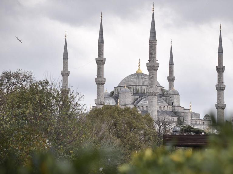 Die Sultan-Ahmed-Moschee (Blaue Moschee) in Istanbul