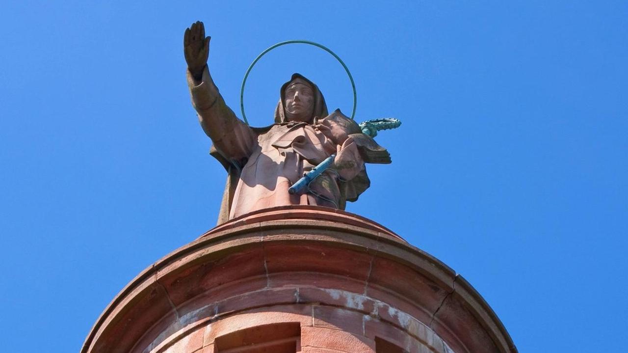 Statue der Heiligen Odilie, Frankreich, Bas-Rhin, Elsass, Mont Sainte-Odile