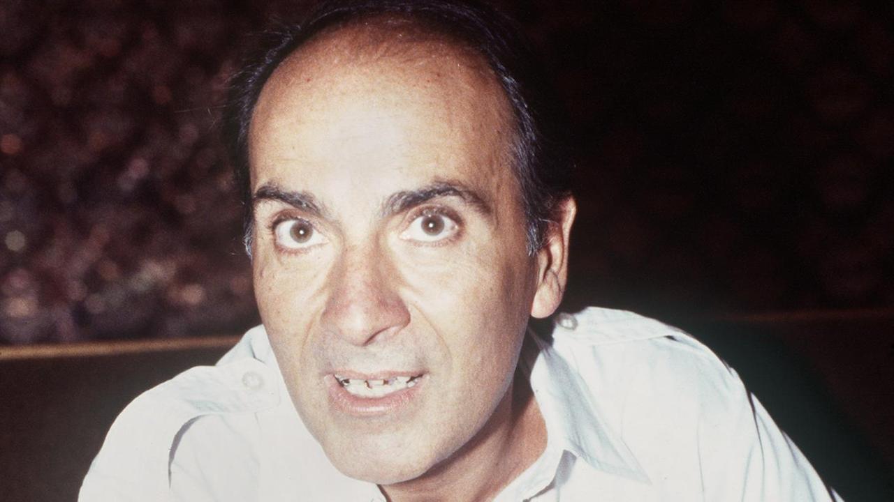 Der argentinische Schriftsteller Manuel Puig