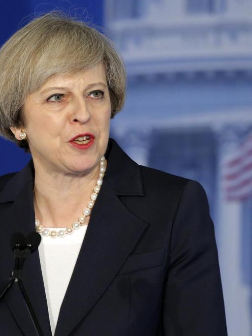 Die britische Premierministerin Theresa May besuchte in Philadelphia ein Treffen von Abgeordneten und Parteivertretern der US-Republikaner.