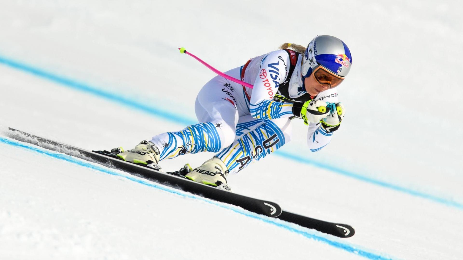Die US-amerikanische Skiläuferin Lindsey Vonn beim letzten Abfahrtsrennen ihrer Karriere Die US-amerikanische Skiläuferin Lindsey Vonn beim letzten Abfahrtsrennen ihrer Karriere