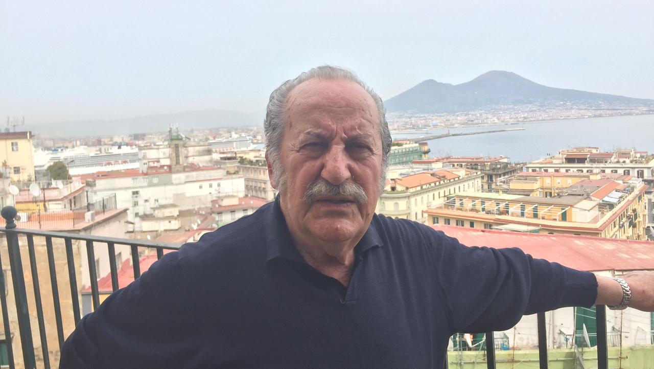 Professor Aldo-Lorris Rossi, Architekt in Neapel.