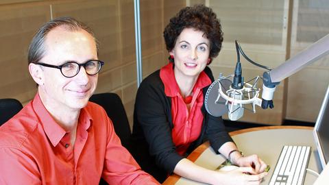 Katja Schlesinger und Frank Meyer, Moderatoren von "Studio 9".