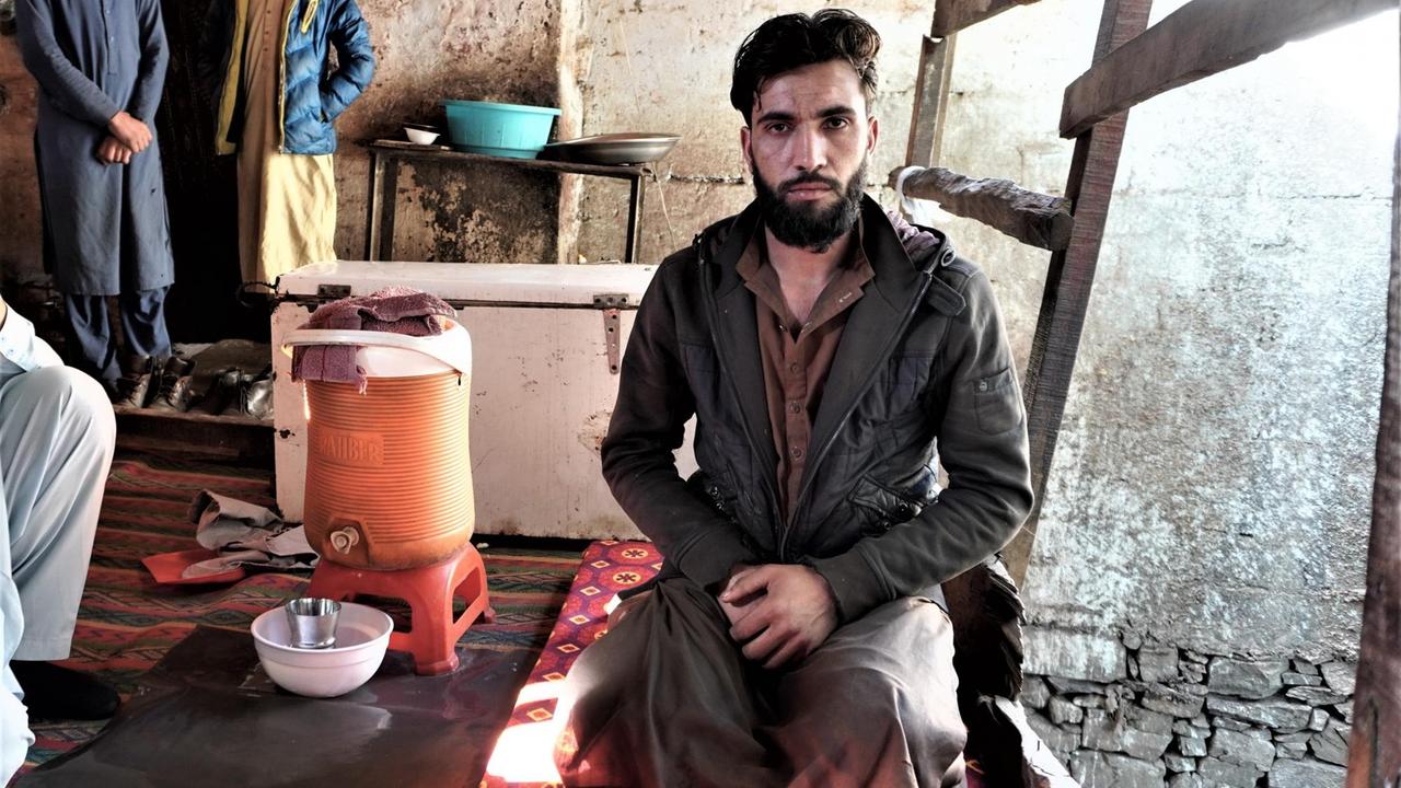Mohammad Yunus lebt in der Provinz Kunar. Sein Familie wurde 2013 Opfer von Raketen aus Pakistan.