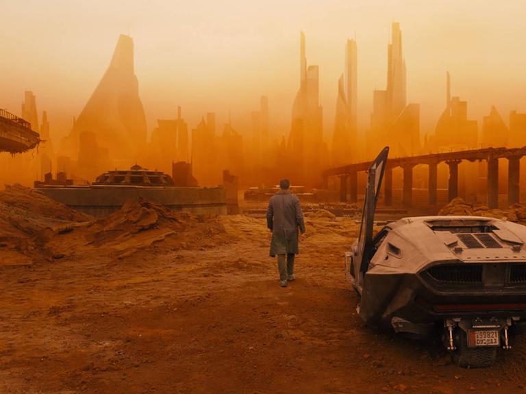 Szene aus dem Film "Blade Runner 2049" von Denis Villeneuve