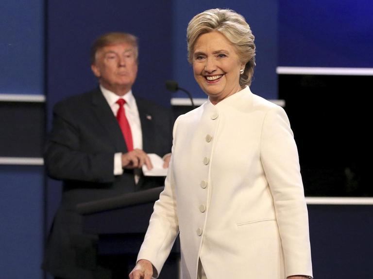 Letztes TV-Duell von Hillary Clinten, Präsidentschaftskandidatin der Demokraten und Donald Trump, Kandidat der Repuplikaner, am 19.10.2016 in Las Vegas.