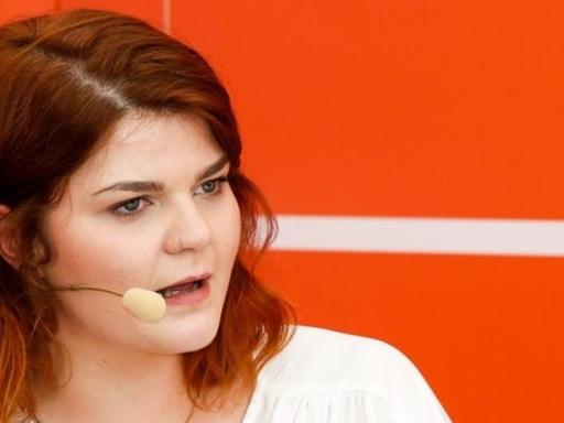 Sophie Passmann im "Lesart"-Interview auf der Leipziger Buchmesse 2019