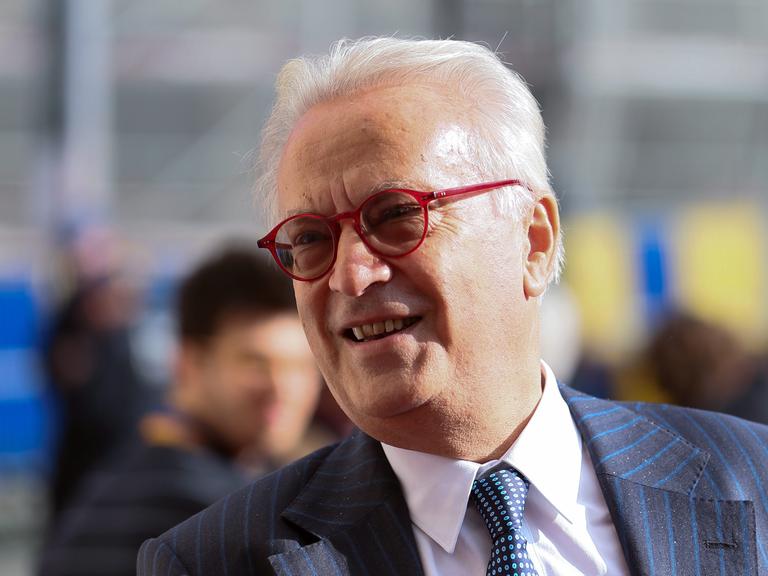 Porträt des Fraktionsvorsitzenden der Sozialdemokraten im Europäischen Parlament, Hannes Swoboda