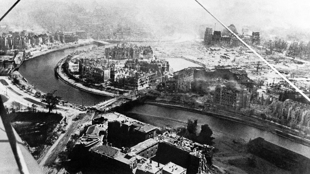 Luftaufnahme von Berlin 1945