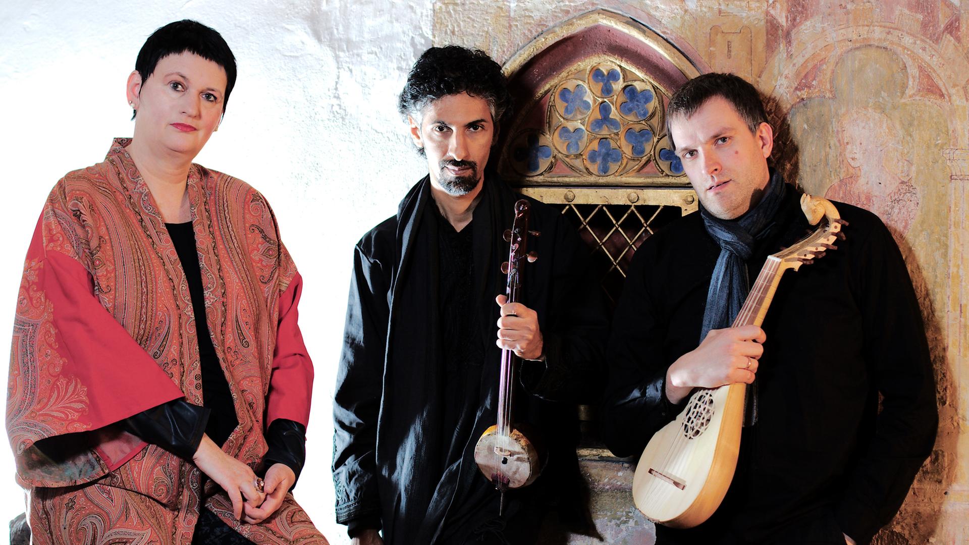 Die Musikgruppe "Sanstierce": Maria Jonas, Bassem Hawar, Dominik Schneider (v.l.n.r.)